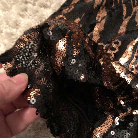 Cable & Gauge Top - Picture 4 of 8